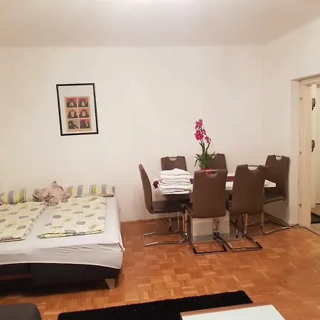 Central 2-room *